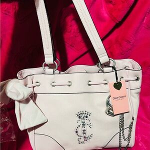 VIRAL!!! Juicy Couture Light Pink Shoulder Bag